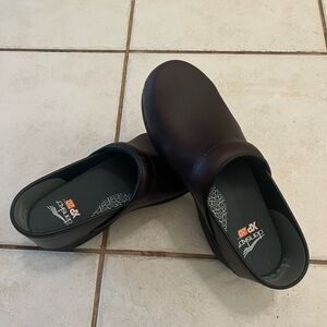 Dansko Pro XP 2.0